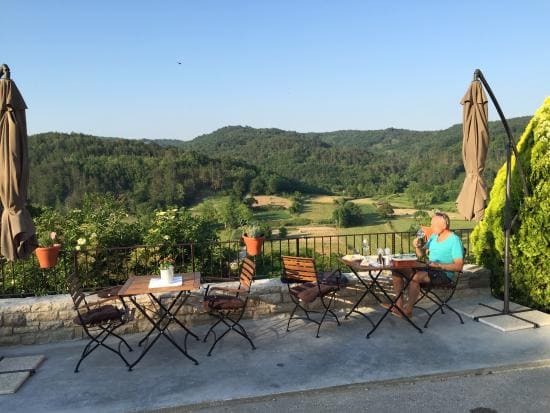 konoba vela vrata pazin terrasse extérieure konoba vela vrata pazin terrasse extérieure