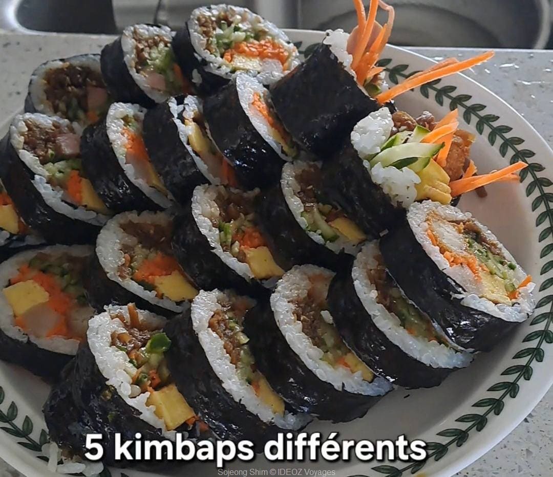 kimbap au thon, au jambon, à la saucisse, au tofu frit et au porc pané (1)