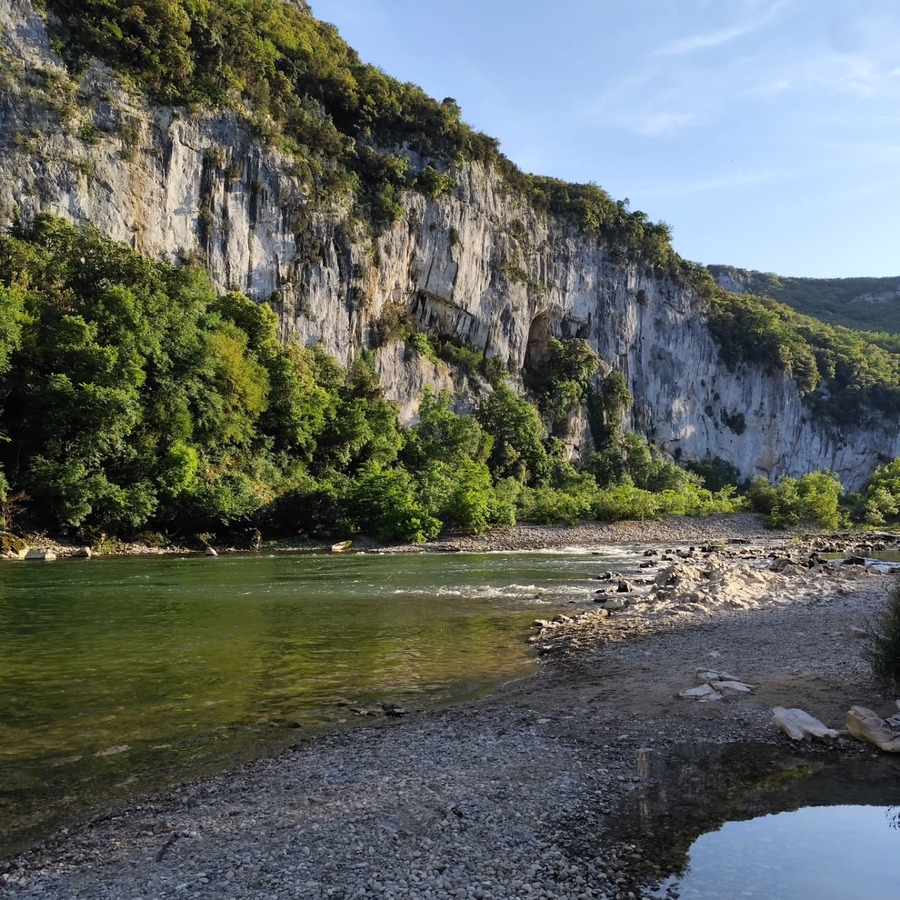 riviere bezorgues gorges de l'ardeche (1)