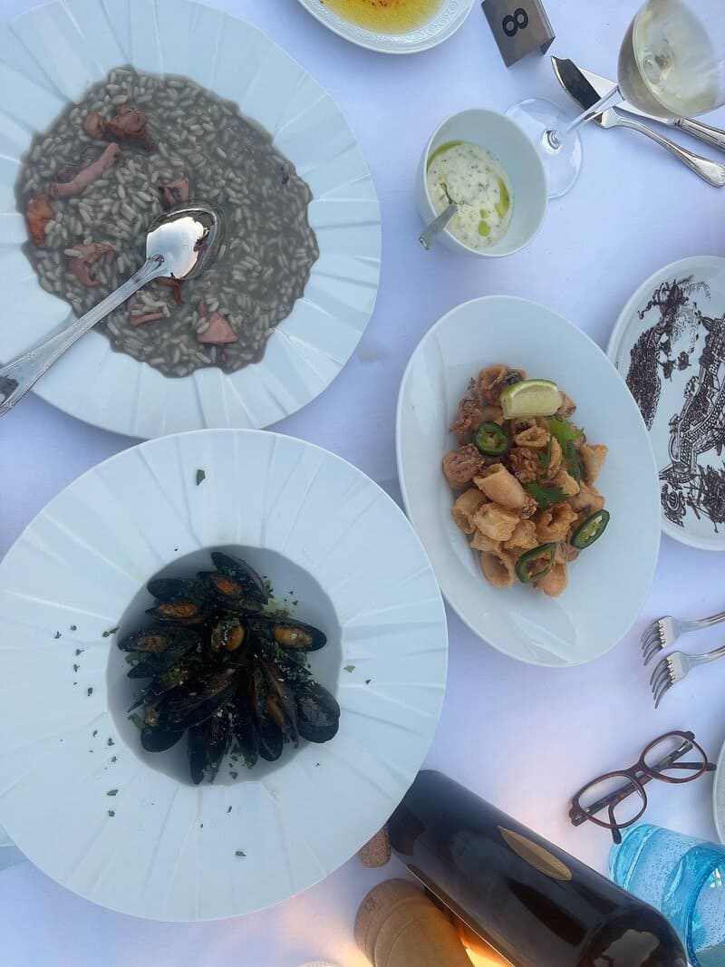 libertas fish restaurant moules buzara risotto noir (1)