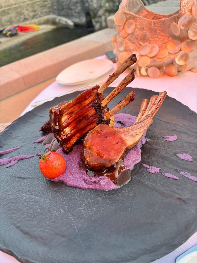 nautika restaurant dubrovnik cotelettes d'agneaux