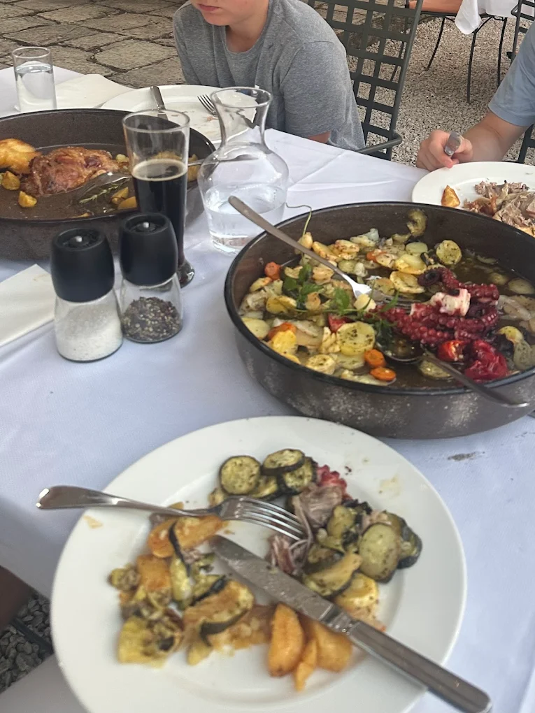 peka de poulpe gruda koraceva kuca