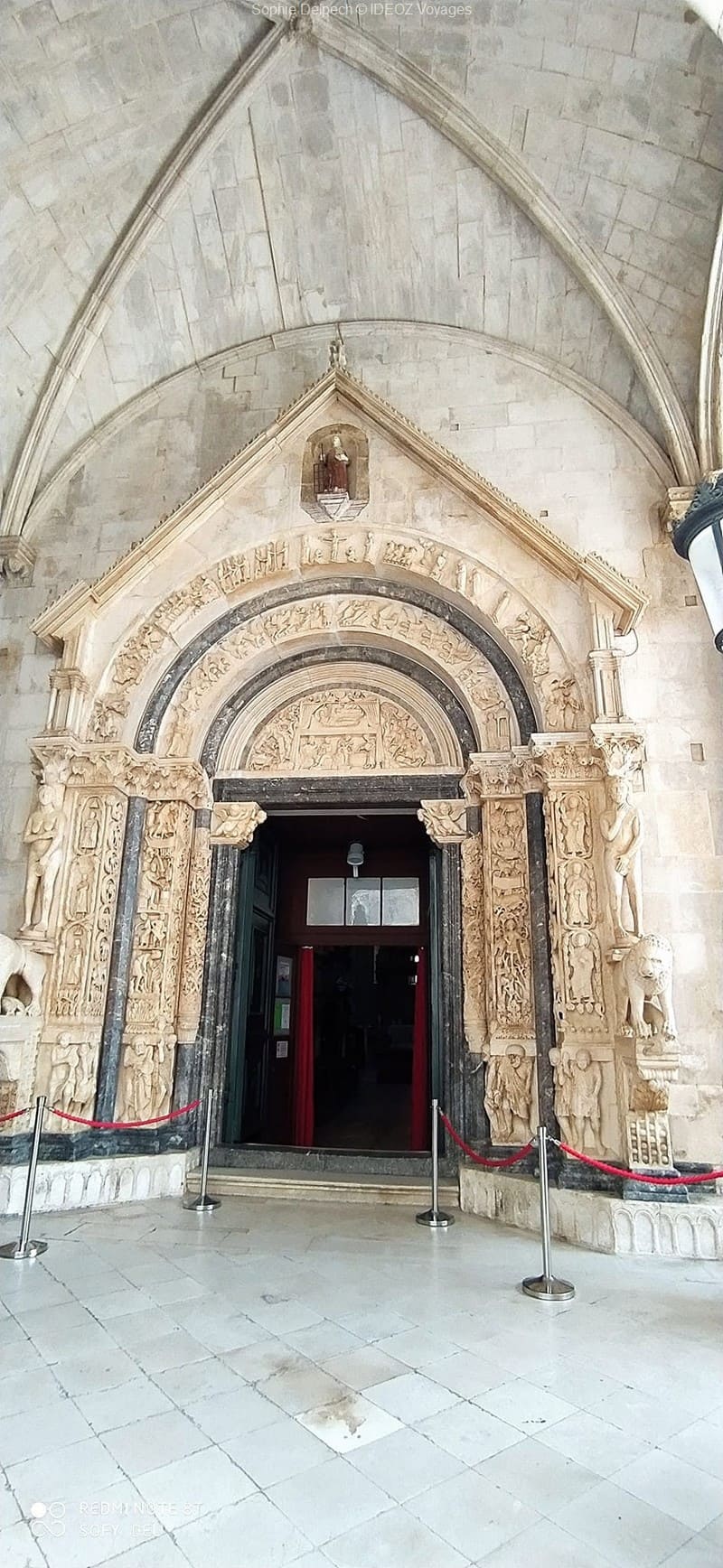 porte cathédrale trogir