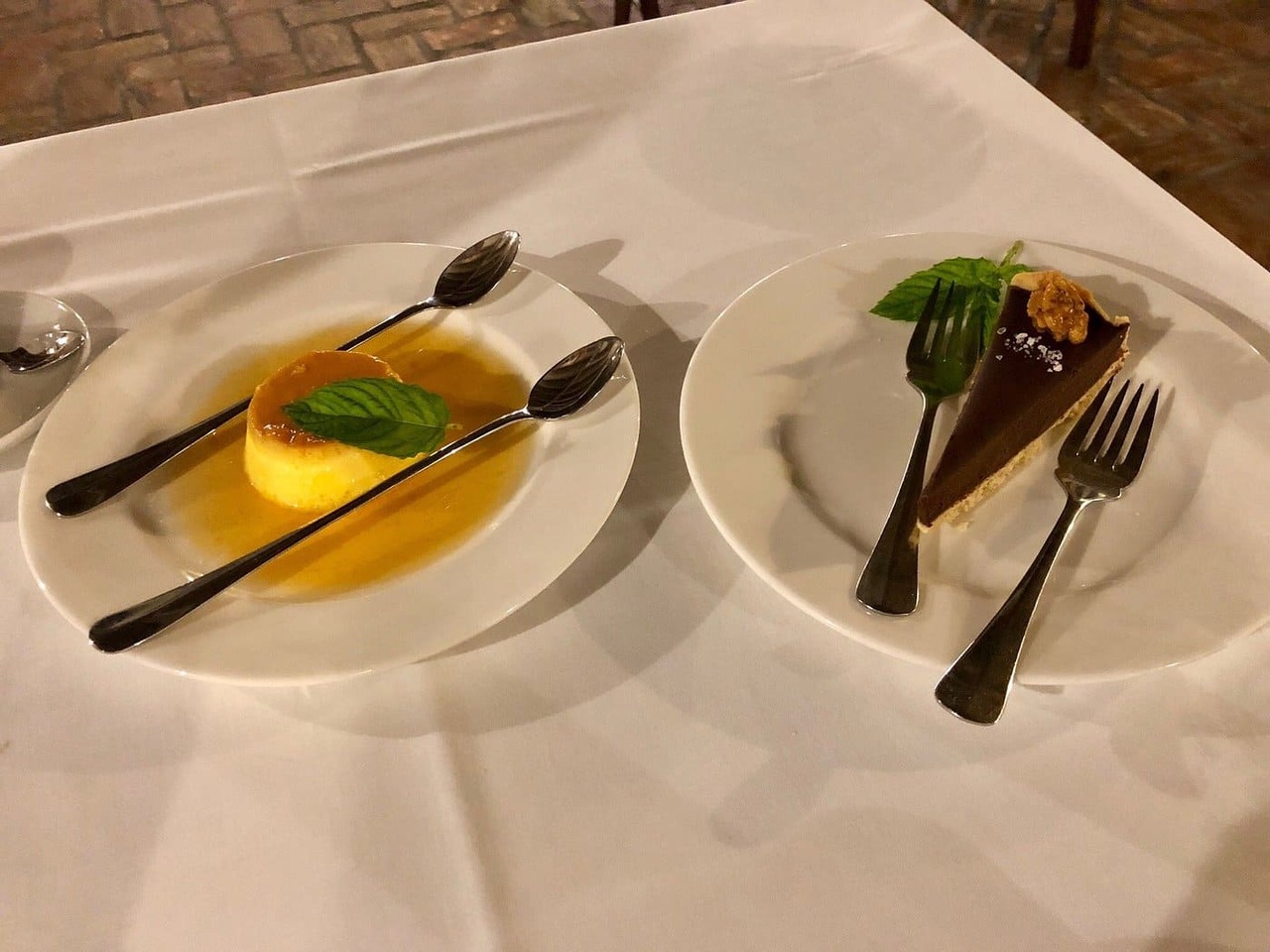 rozetta et gateau au chocolat aux noix (1)