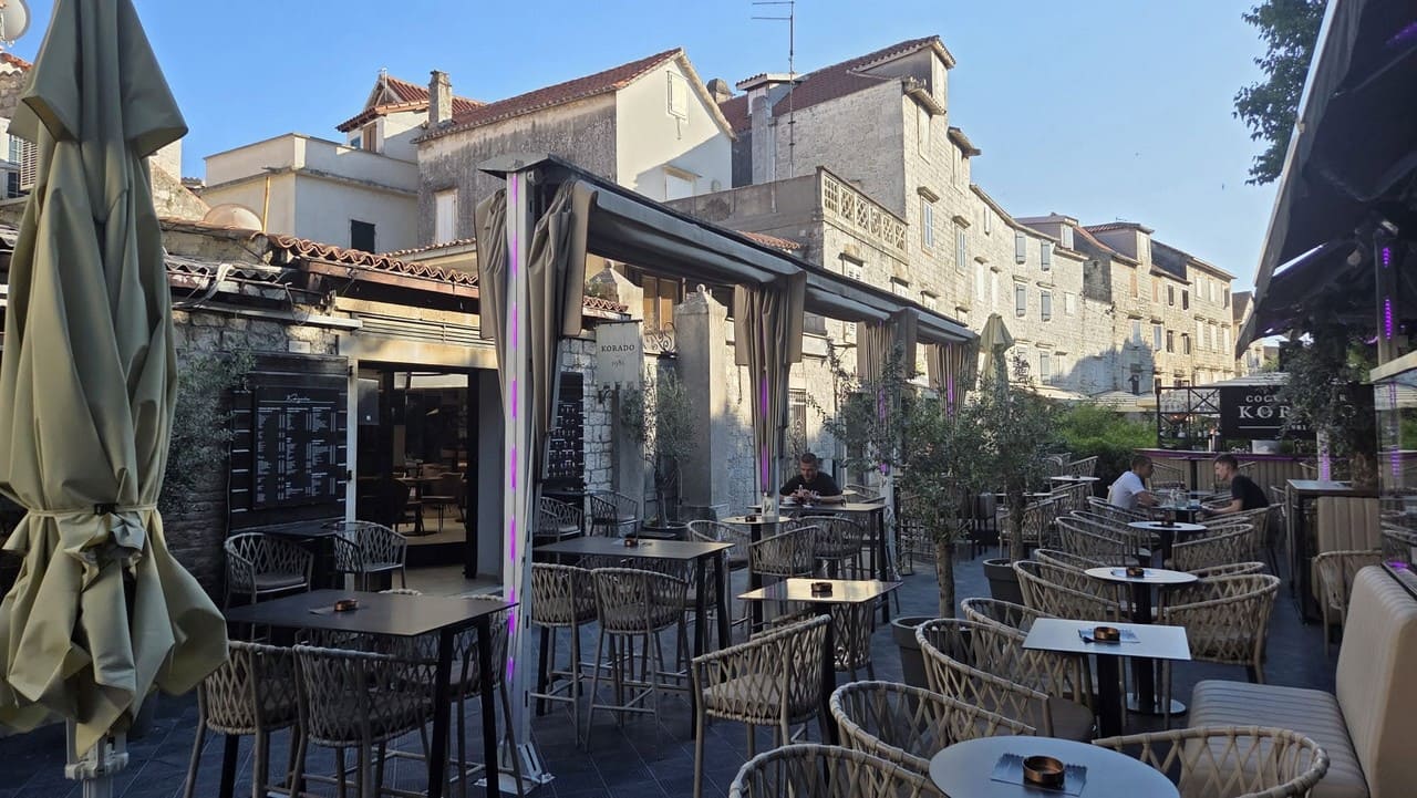 terrasse de restaurant trogir