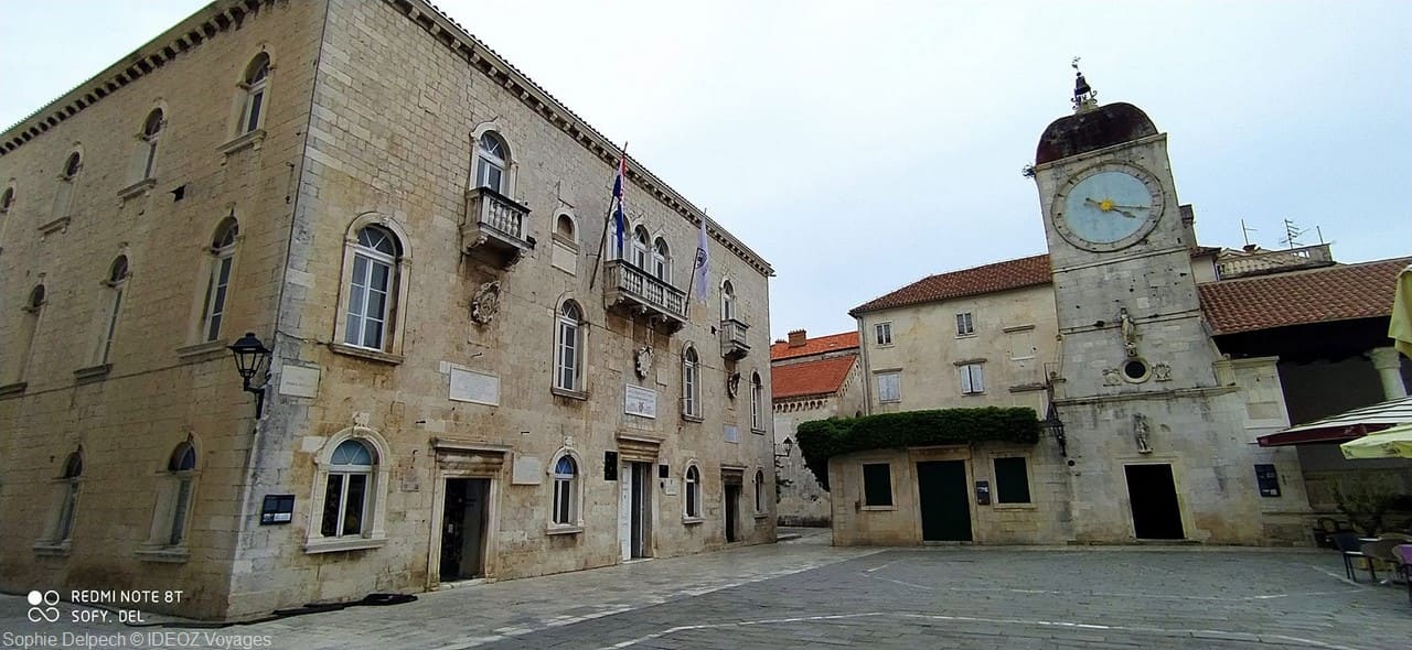 trogir place centrale