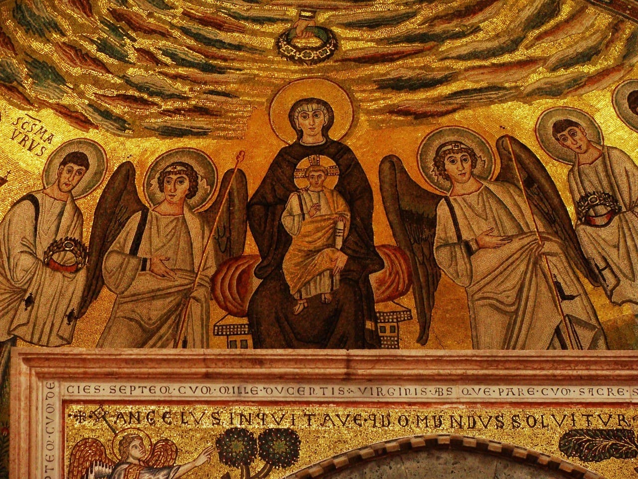 basilique euphrasienne porec mosaique vierge marie et enfant jésus (1)