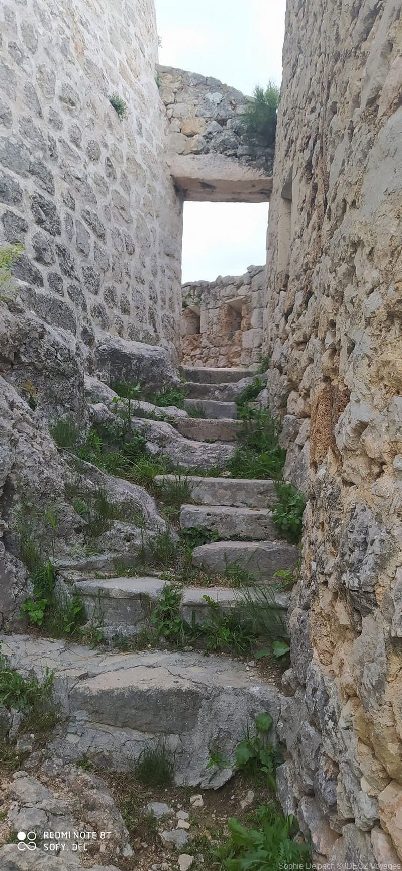 escalier dans la forteresse knin