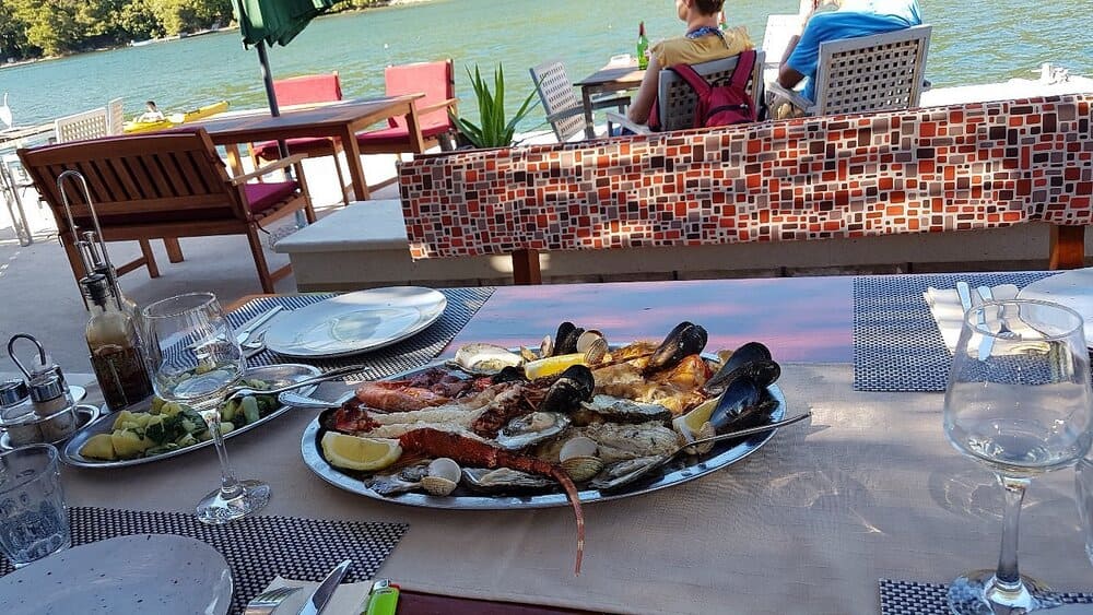 konoba mandrac ston plat de poissons (2)