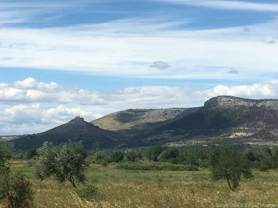 paysage plaine et montagne dalmatie intérieure