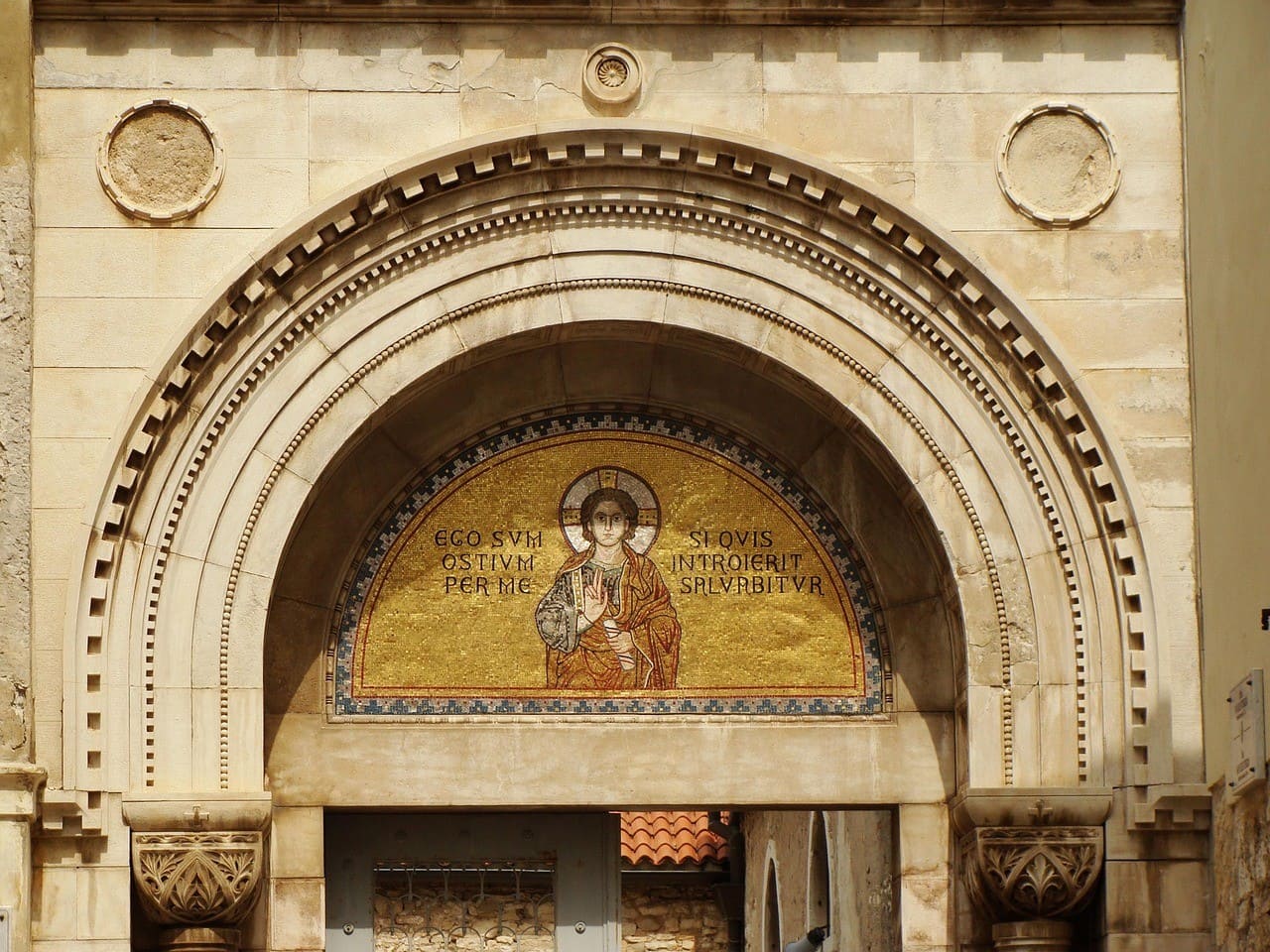 portail entrée mosaique basilique euphrasienne porec (1)