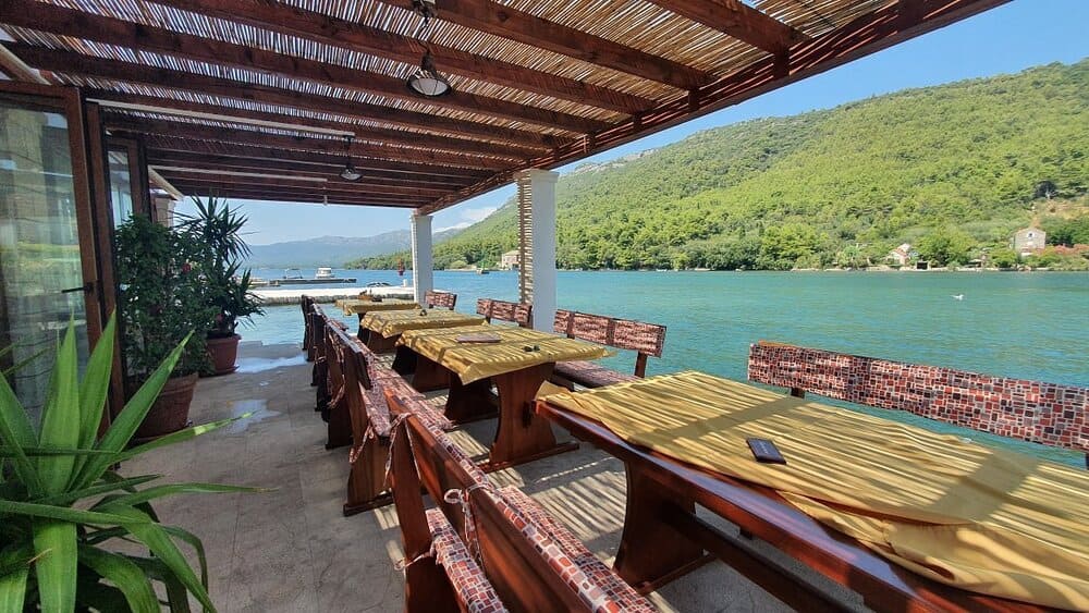 terrasse konoba mandrac ston (1)
