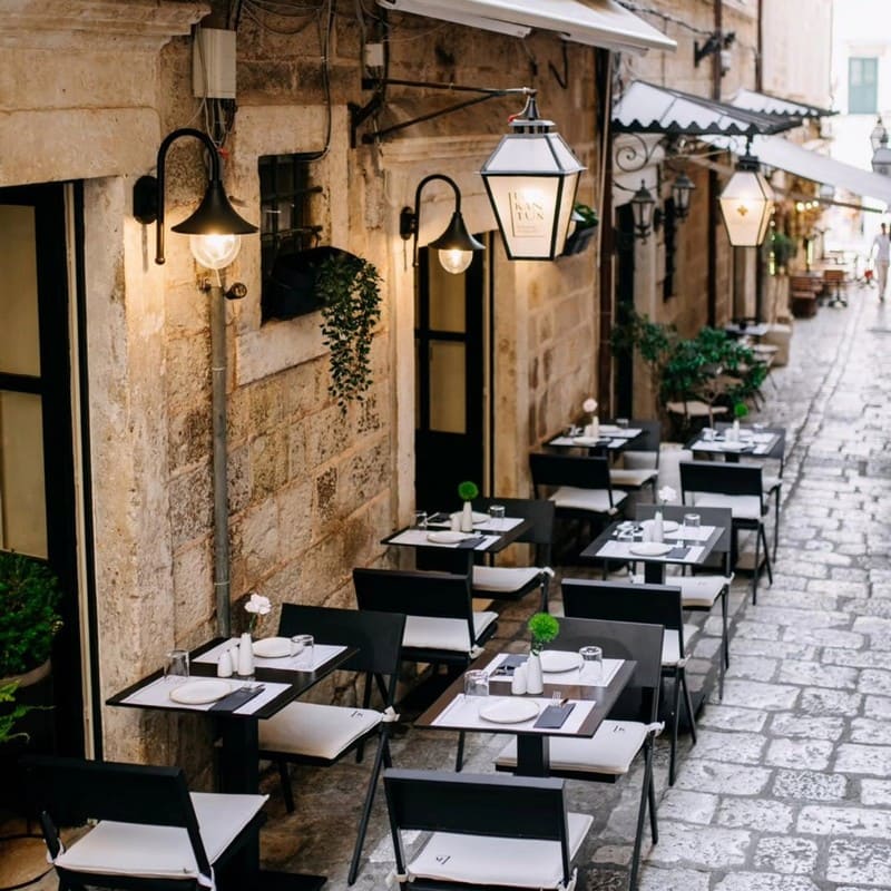 lucin kantun dubrovnik terrasse (1)