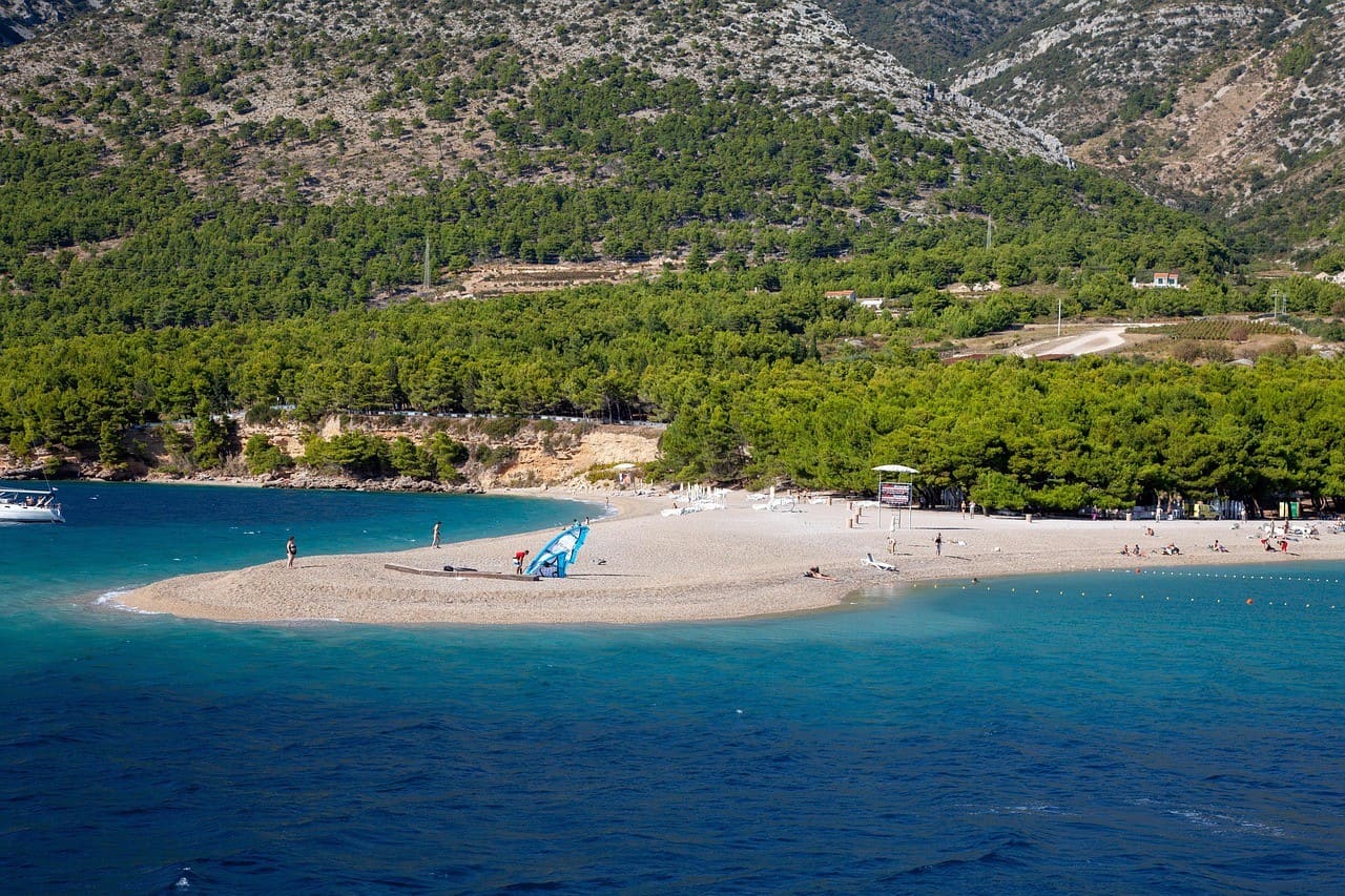 zlatni rat corne d'or plage de bol brac