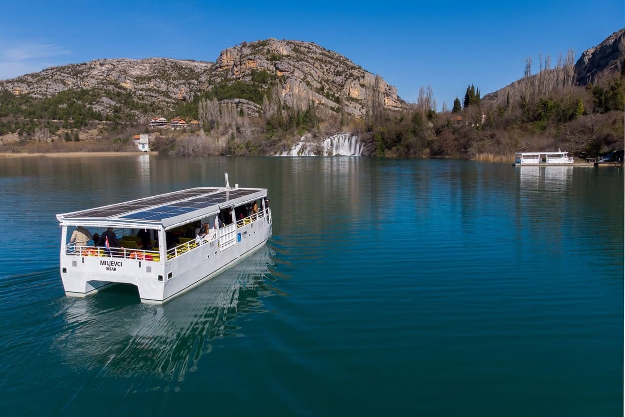 balade en bateau jusqu'à roski slap depuis skradinski buk (1)