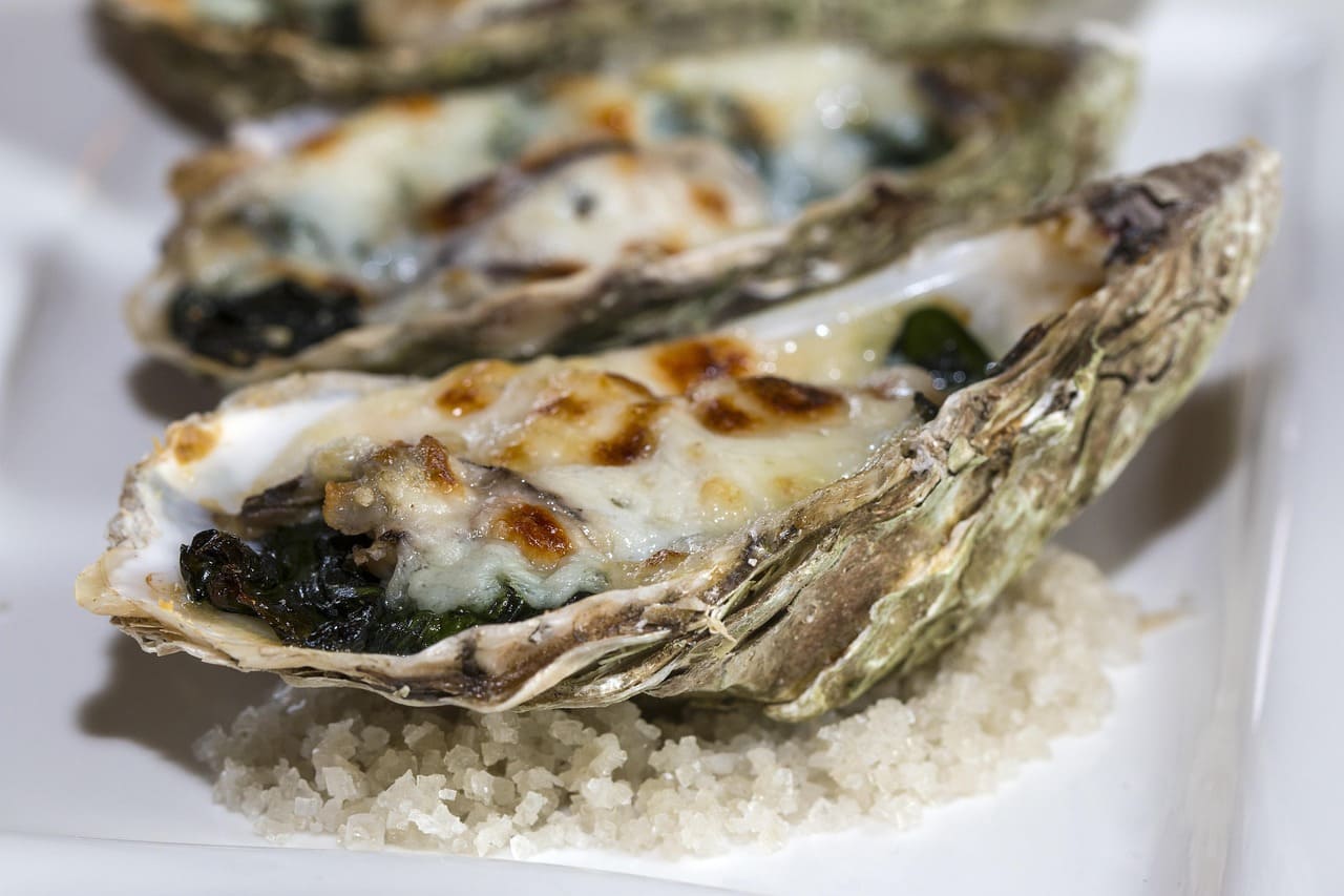 huitres de ston gratinées aux épinards et au parmesan
