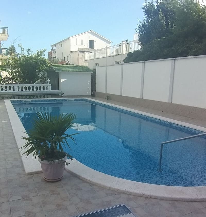 kastela villa spehar piscine
