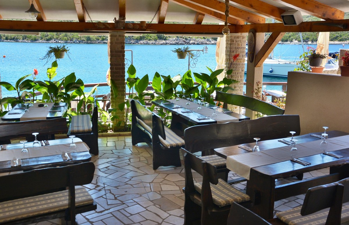 konoba sesula terrasse