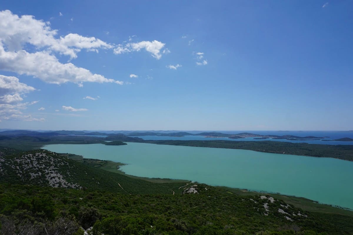 lac de vrana panorama