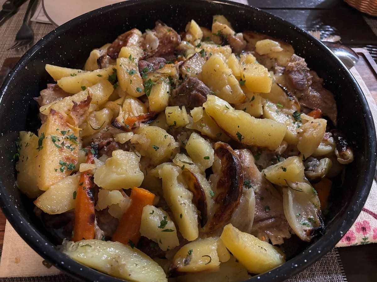 konoba mandrač pag peka agneau