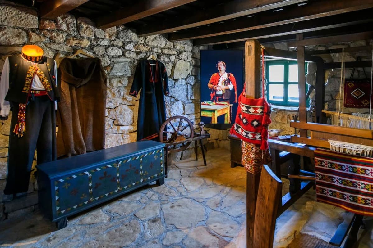 visite etnoland dalmati costumes dalmates traditionnels