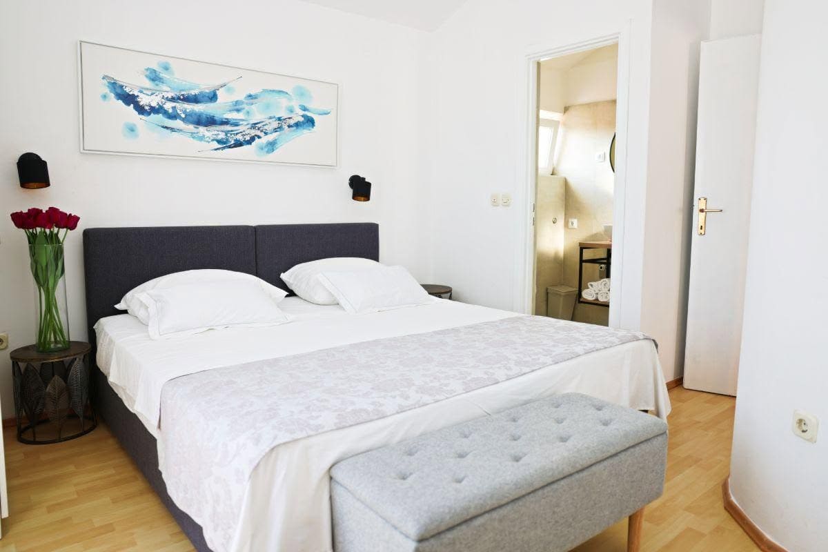 appartement tri ferala pakostane