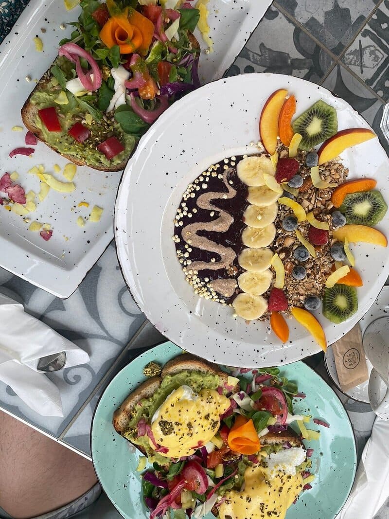 kat's kitchen split brunch aronia bowl