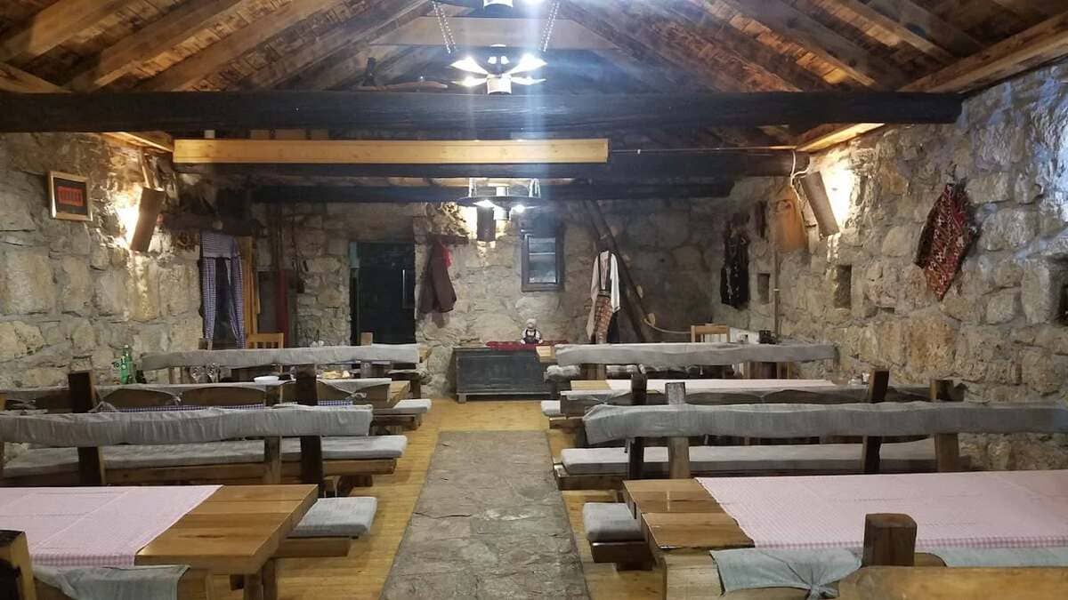 salle intérireure konoba dida marka duvancic