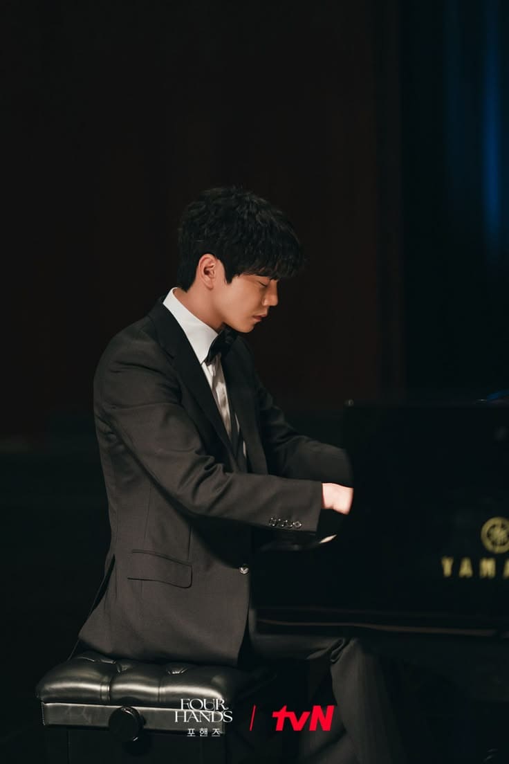 choi jeongyo au piano quatre mains deux sonates